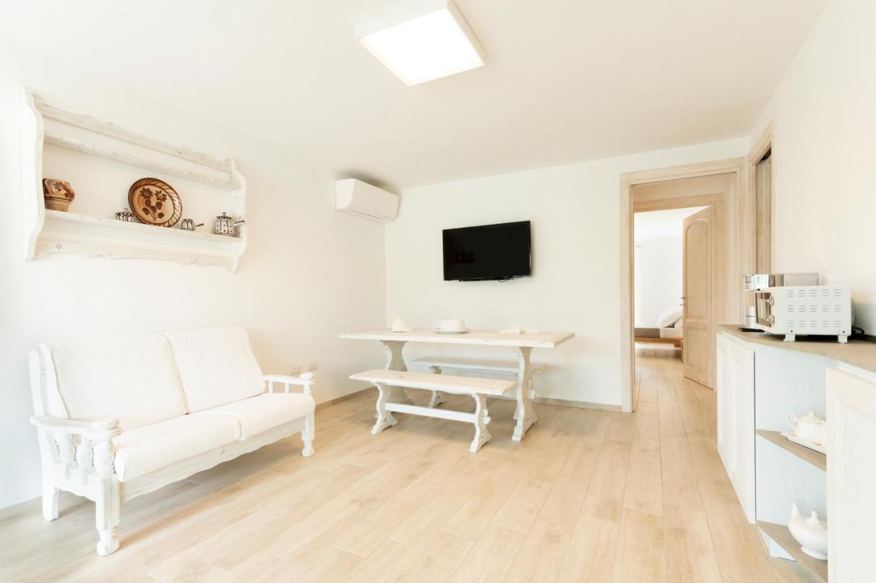 Summer Luxury Apartment Adults Only Ольбия Экстерьер фото