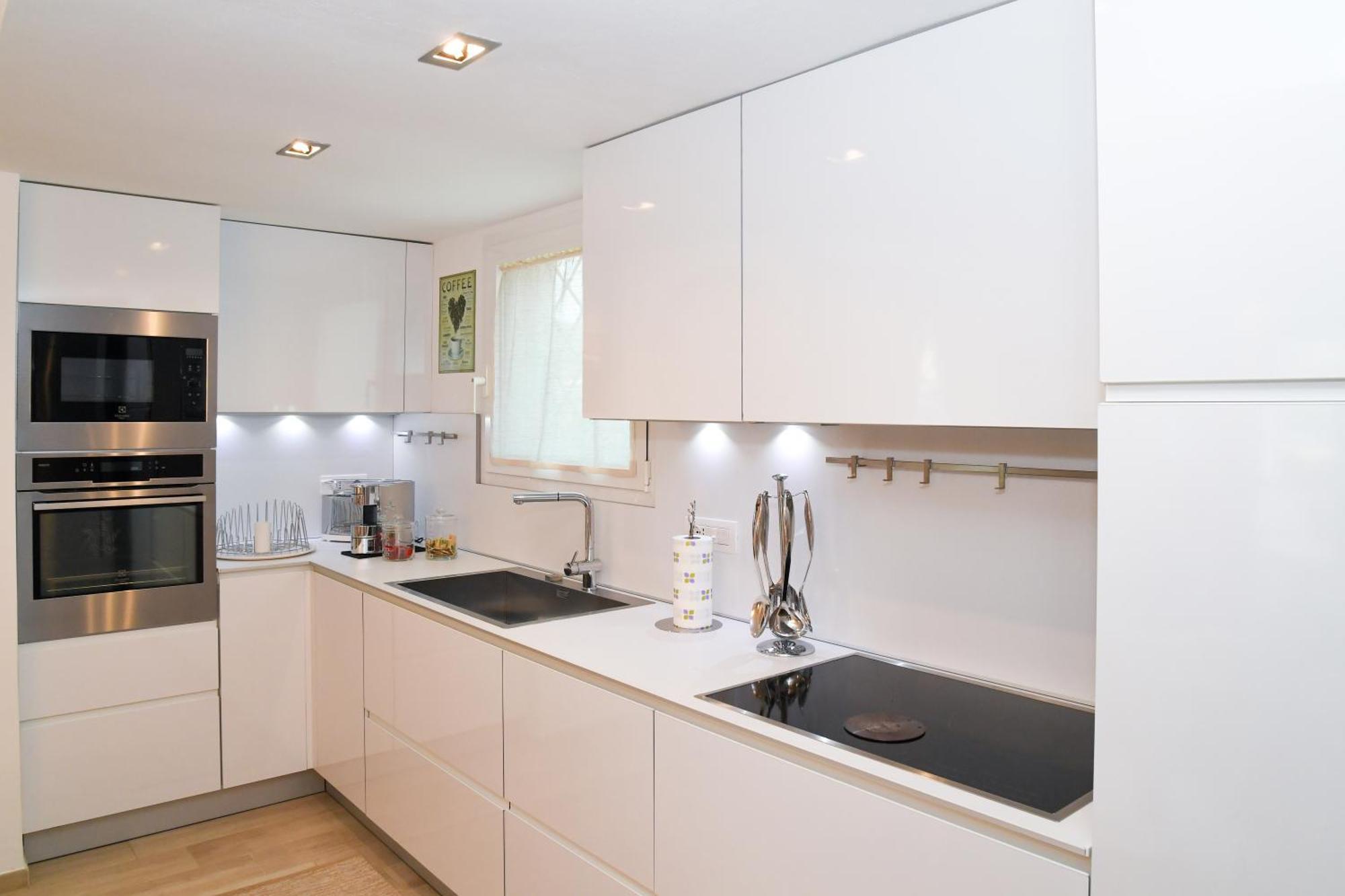 Summer Luxury Apartment Adults Only Ольбия Экстерьер фото