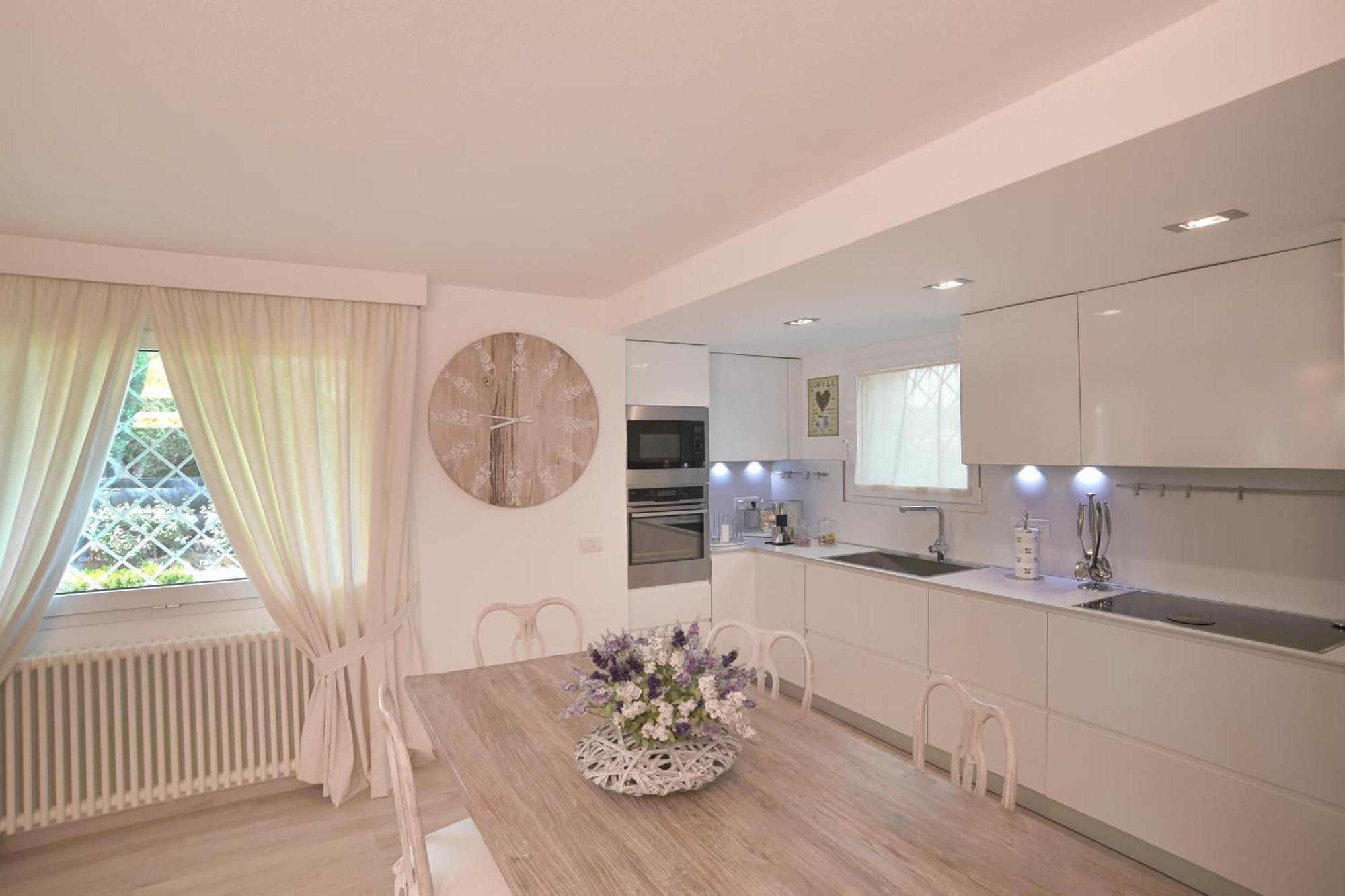 Summer Luxury Apartment Adults Only Ольбия Экстерьер фото